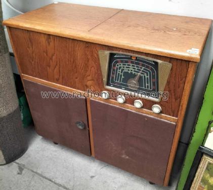 Radiogram PZ57RG; Pye N.Z. Ltd.; Waihi (ID = 3045752) Radio