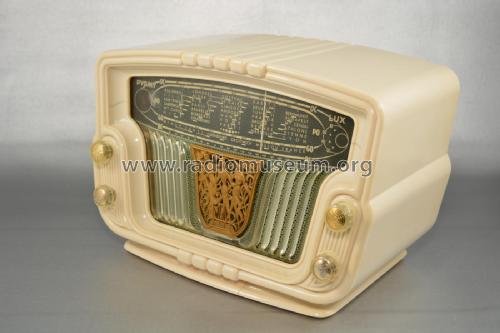 Lux ; Pygmy, Ciate-Pygmy (ID = 3181166) Radio