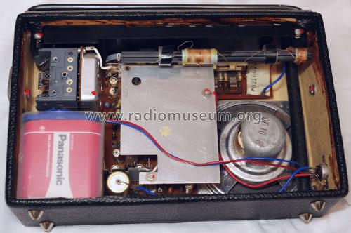 Simonetta 10 Transistor ; QUELLE GmbH (ID = 2687236) Radio