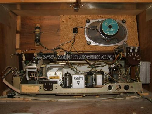 Musikschrank T56 Art. Nr. 03634 / 03635; QUELLE GmbH (ID = 443110) Radio