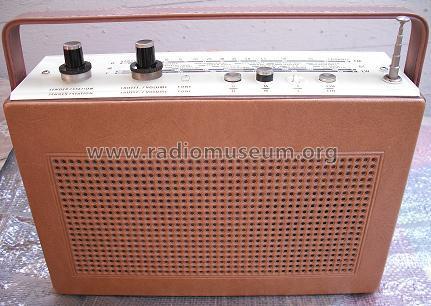 Transistorkoffer Modern M66 Art.-Nr.09254; QUELLE GmbH (ID = 870472) Radio