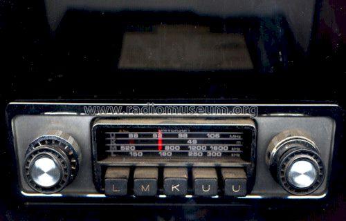 Universum 4 Wellen-Autoradio mit Fixtasten AR-2621 ; QUELLE GmbH (ID = 997562) Car Radio