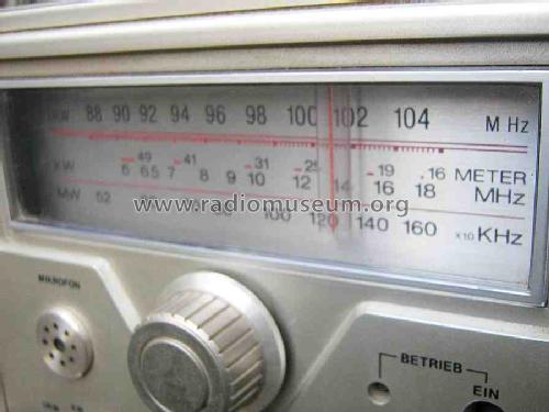 Universum FRC2096; QUELLE GmbH (ID = 1218507) TV-Radio