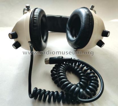 Universum Hi Fi Stereo Kopfhörer ; QUELLE GmbH (ID = 2685856) Altavoz-Au