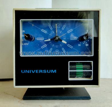 Universum Uhrenradio W1931 ; QUELLE GmbH (ID = 2766536) Radio