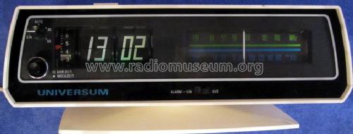 Universum Uhrenradio W1934 Bestell Nr. 01092; QUELLE GmbH (ID = 1609501) Radio