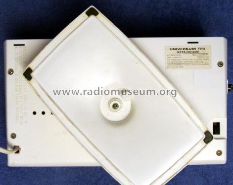 Universum Uhrenradio W1934 Bestell Nr. 01092; QUELLE GmbH (ID = 1609511) Radio