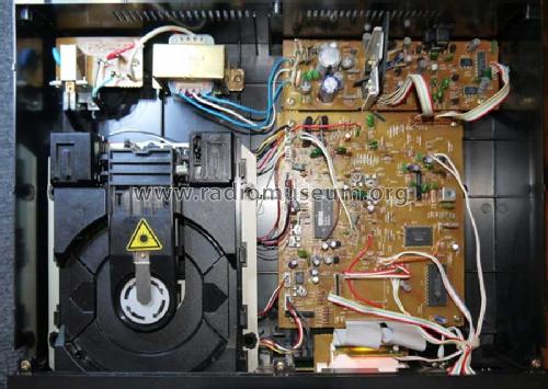 Lecteur de Disque Compact - Compact Disc Player RCD608; Radialva, Véchambre (ID = 2088669) R-Player
