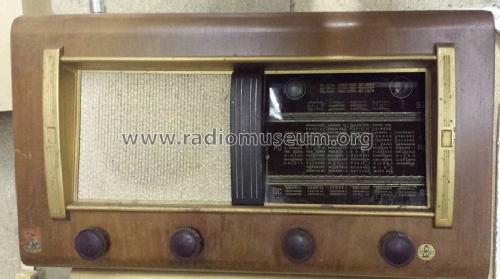 Standard ; Radiax; Paris (ID = 2315359) Radio