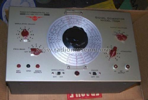 706A Wide-Range Signal Generator; Radio City Products (ID = 1356348) Equipment