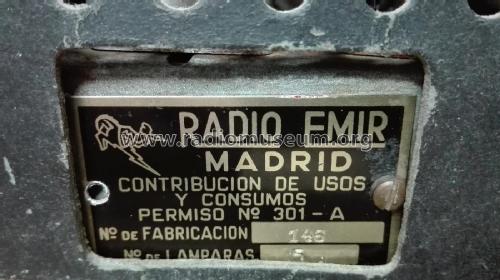 Desconocido - Unknown 1 ; Radio Emir; Madrid (ID = 2256690) Radio