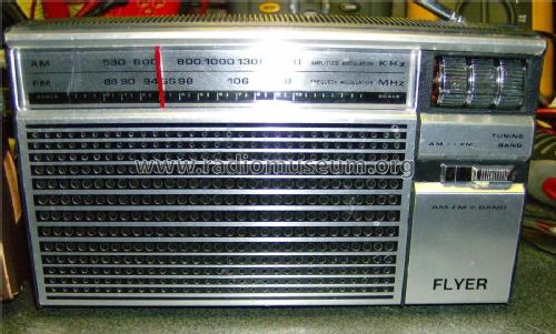 Flyer AM-FM 2 Band 8886; Unknown - CUSTOM (ID = 2313265) Radio