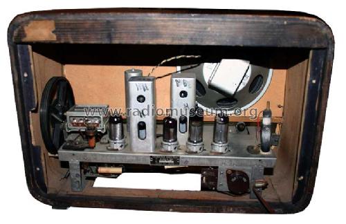 Avala 55; Radioindustrija (ID = 1789567) Radio
