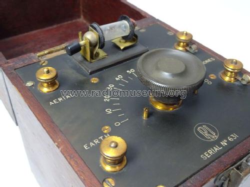 RI Model No.1 ; Radio Instruments (ID = 2431947) Crystal