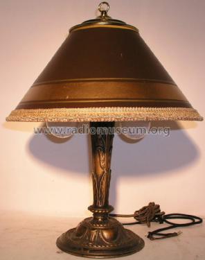 Radialamp ; Radio Lamp Company; (ID = 1208536) Speaker-P