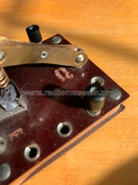 Europe 2 Camping Micro ; Radio Minus; Vitry (ID = 3013156) Crystal
