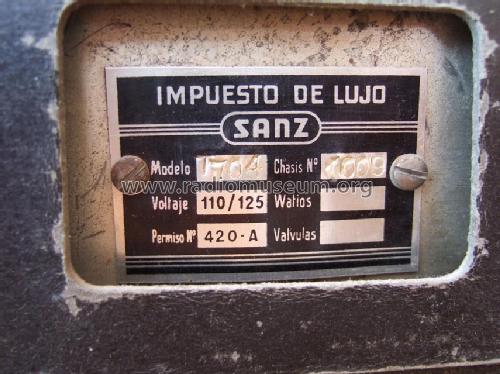 Niza T-704; Radio Sanz; Neypo; (ID = 447897) Radio