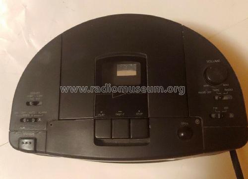 AM/FM Digital Clock Radio-Cassette Player Chronomatic-305 Cat.No. 12-1608; Radio Shack Tandy, (ID = 2909472) Radio