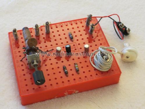 Science Fair Two Transistor Radio in P-box 28-102; Radio Shack Tandy, (ID = 1292630) Kit