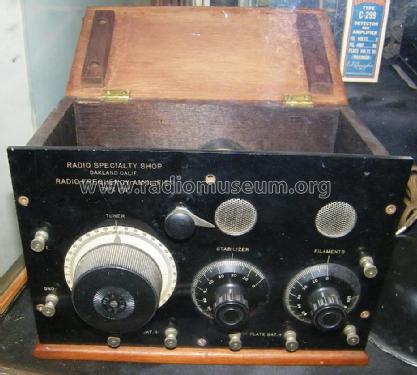 Radio Frequency Amplifier Type 222; Radio Specialty Shop (ID = 1716761) mod-pre26