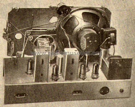 Comète 52; Radio Voltaire; (ID = 547022) Radio