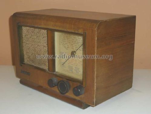 Radiobell Junior 46 ; Bell Telephone Mfg. (ID = 978393) Radio