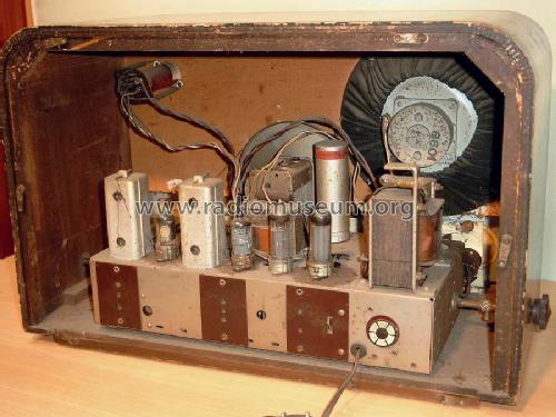 Radiobell RB400; Bell Telephone Mfg. (ID = 122253) Radio
