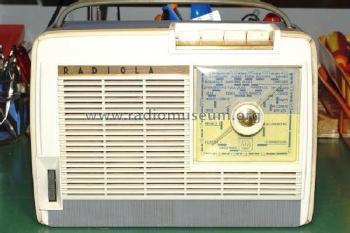 RA391T; Radiola marque (ID = 2098837) Radio