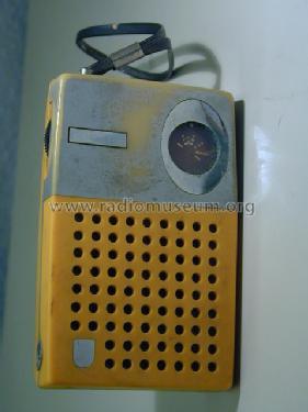 90RA-023; Radiola marque (ID = 714522) Radio