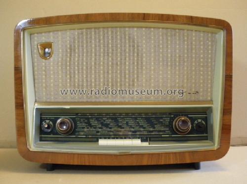 RA567A /02 AM/FM; Radiola marque (ID = 956132) Radio