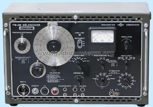 Standard Signal Generator MS27a; Radiometer; (ID = 749061) Equipment