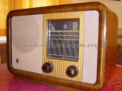 551U; Radione RADIO (ID = 174672) Radio