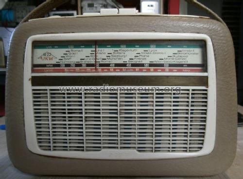 R22UKW; Radione RADIO (ID = 2046295) Radio