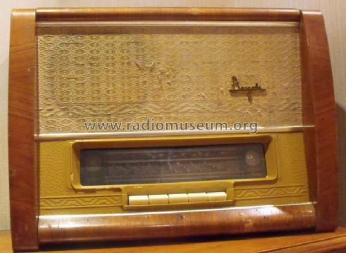 Daugava ; Radiotehnika RT - (ID = 1242384) Radio