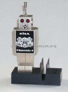 Robot ; Radiotehnika RT - (ID = 266127) Radio