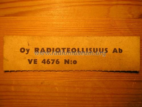 VE 4676; Radioteollisuus, (ID = 1137018) Radio