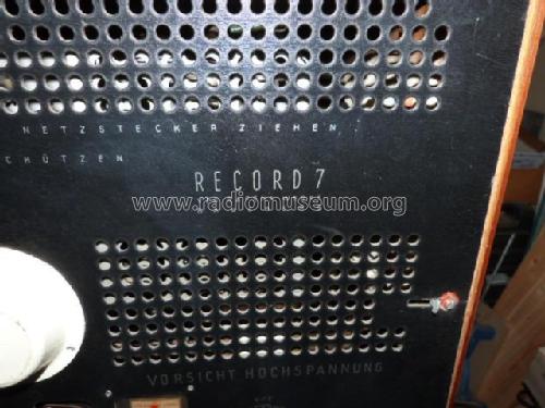 Record 7 ; Rafena Werke (ID = 3137973) Televisión