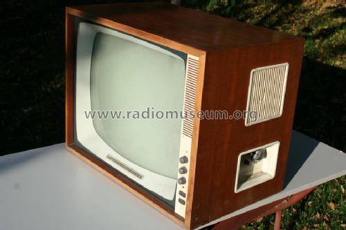 Stadion 4 1171. 105-10001; Rafena Werke (ID = 1118611) Televisore