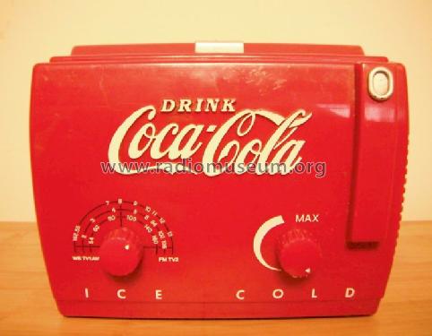 Coca Cola Ice Cold - Mini Cooler Radio MC-194; Randix Industries (ID = 1273962) Radio