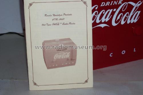 CocaCola 'Ice Cold' OTR-1949; Randix Industries (ID = 745522) Radio