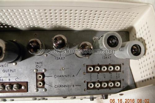 In-Line Amplifier HF-1530; Rauland Corp.; (ID = 2075994) Ampl/Mixer