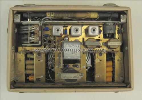 Transistor Radio 8TP1 Ch= 7RT1; Raytheon Mfg. Co.; (ID = 1359002) Radio