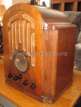 128E ; RCA RCA Victor Co. (ID = 1371840) Radio