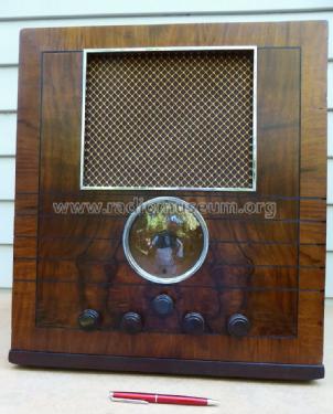 143 ; RCA RCA Victor Co. (ID = 2556225) Radio