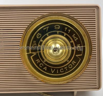1-X-1K 'The Colorflair' Ch= RC-1202A; RCA RCA Victor Co. (ID = 2931847) Radio