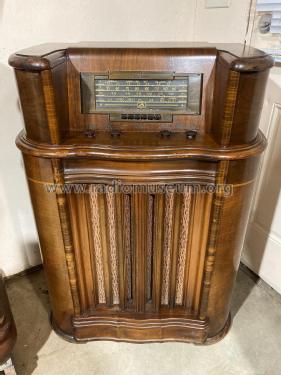 211K Ch= RC-571; RCA RCA Victor Co. (ID = 2975964) Radio