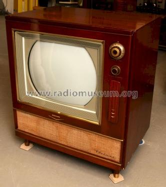 21-CT-662U Director 21' Ch = CTC4; RCA RCA Victor Co. (ID = 1235714) Television