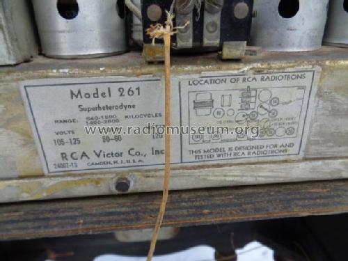 261 ; RCA RCA Victor Co. (ID = 1958040) Radio