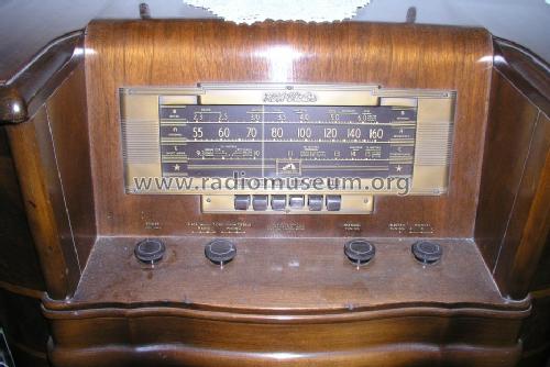 29K Ch= RC-570; RCA RCA Victor Co. (ID = 1170100) Radio