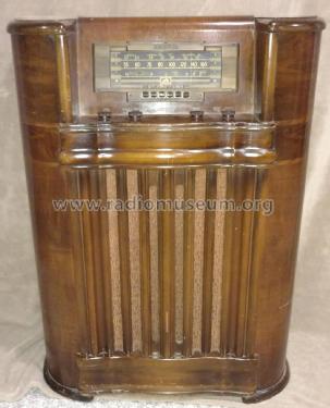 29K Ch= RC-570; RCA RCA Victor Co. (ID = 2352416) Radio